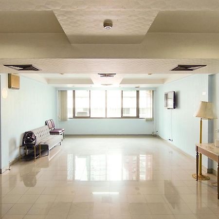Go Inn V ชิดลม Makkasan Exterior photo