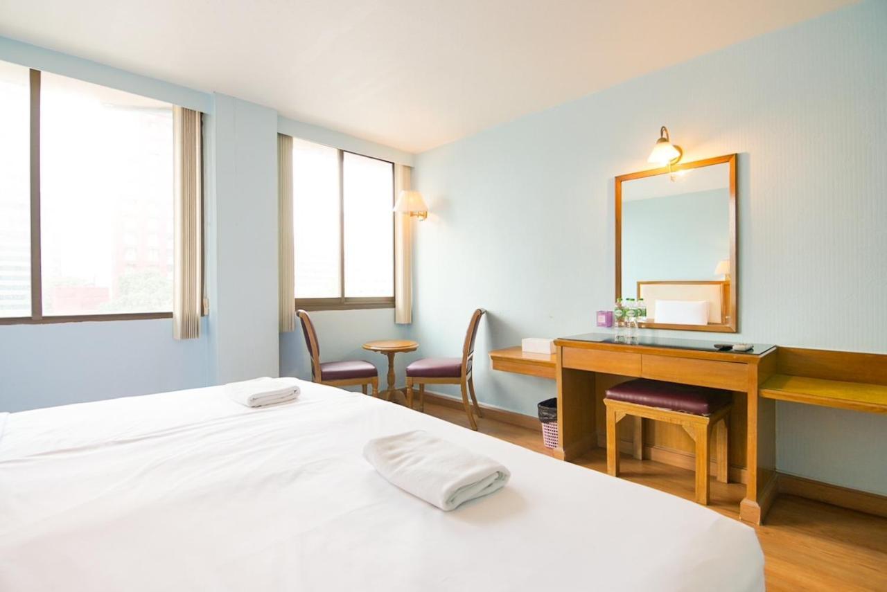 Go Inn V ชิดลม Makkasan Exterior photo
